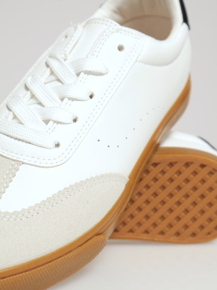 Punch Detail Gum Sole Sneaker - White