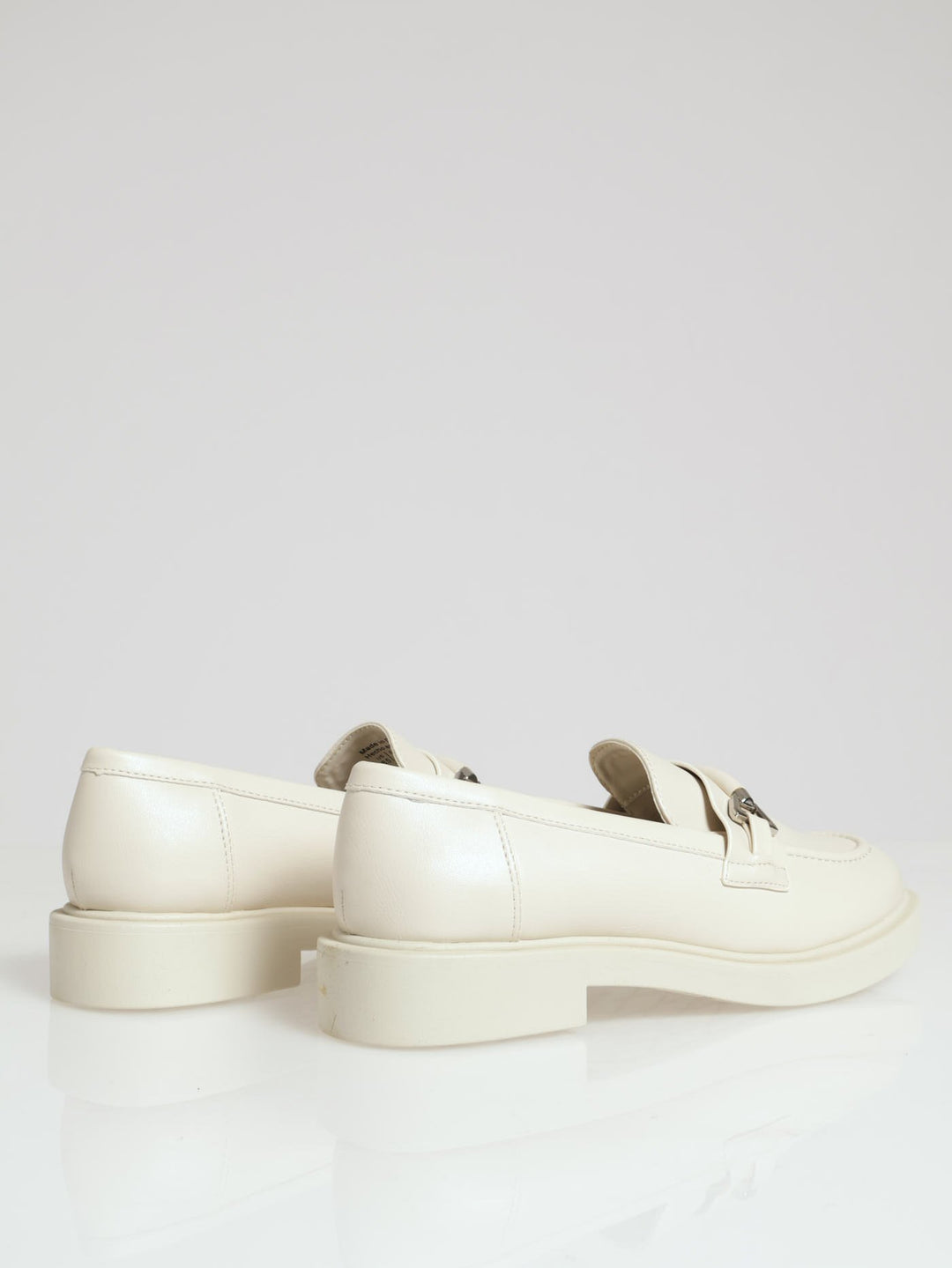 Amoure Casual Loafer - White