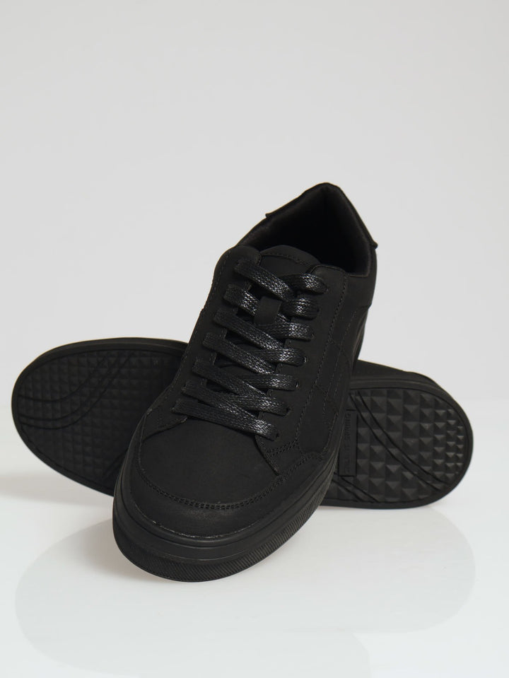 Kiaro Basic Mono Lace Up Sneaker - Black