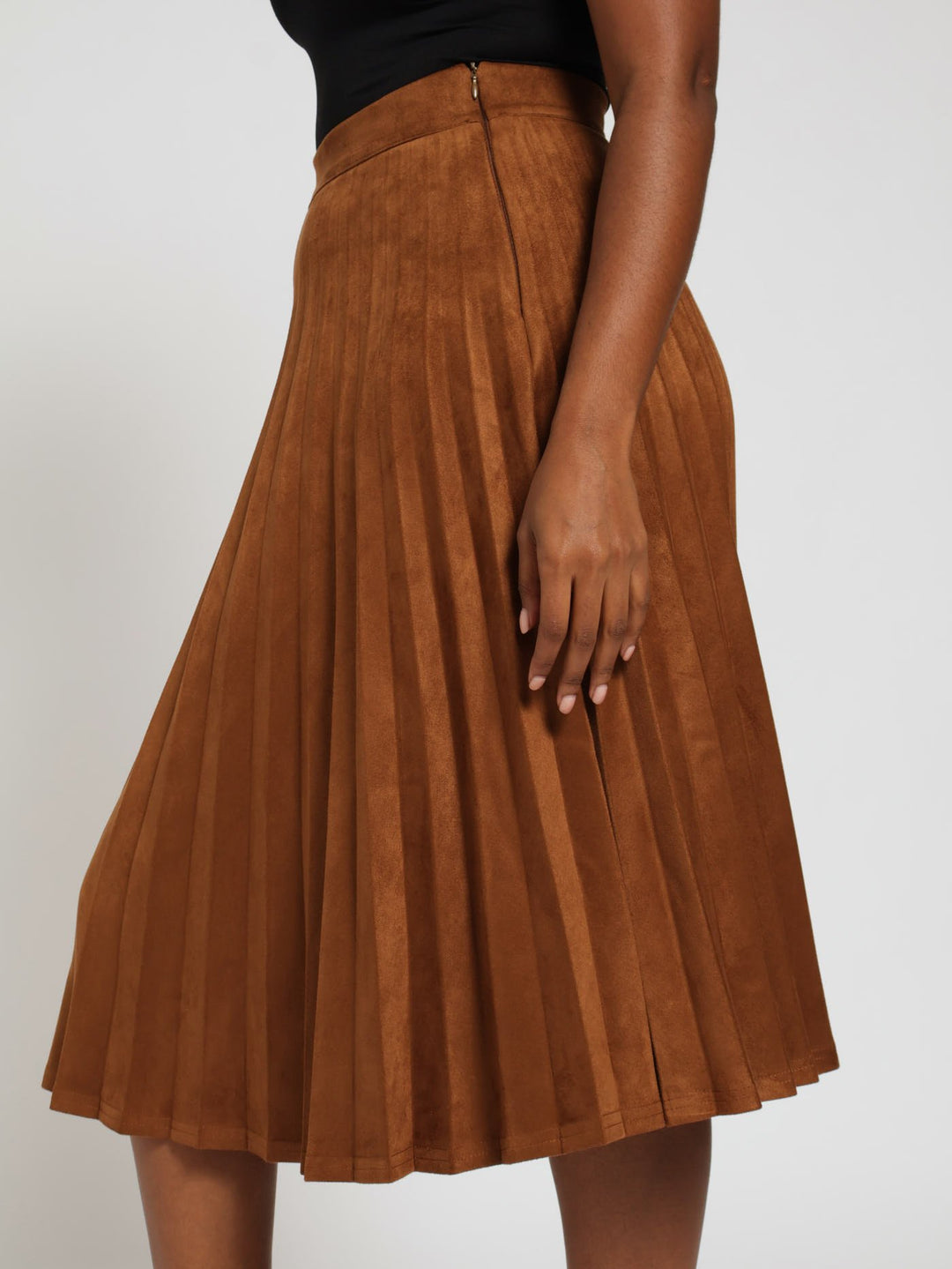 Pleated Skirt With Belt - Brown