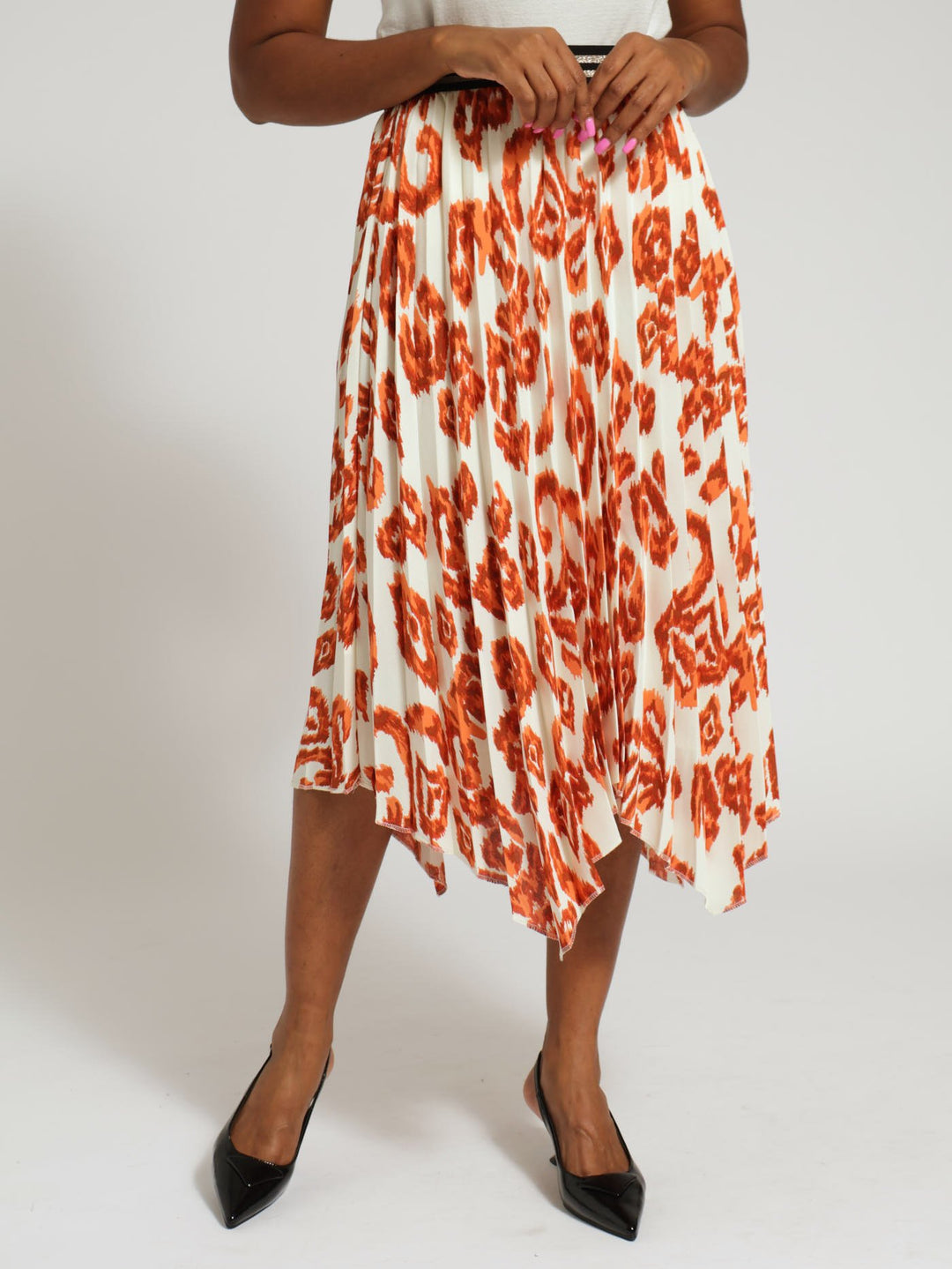 Pleated Midi Skirt With Rib Waistband - Rust