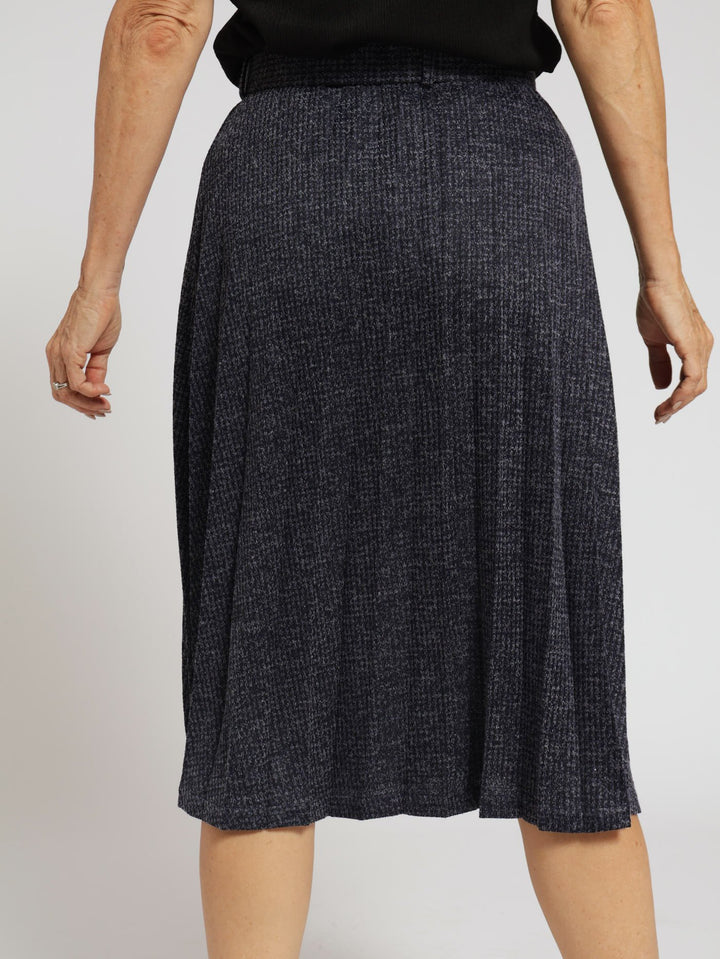 Pleated Textured Knit Skirt With Belt - Navy