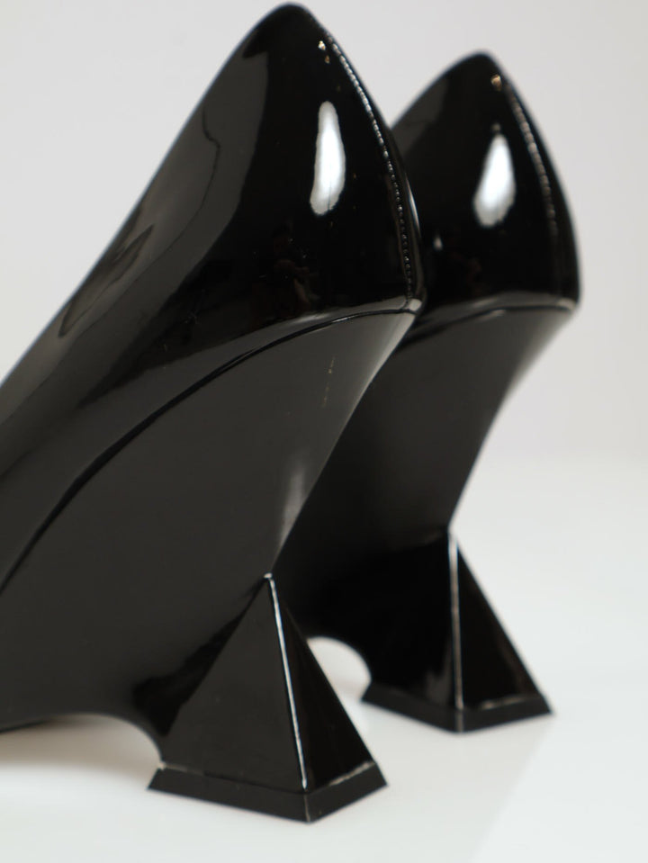 Patent Pointed Toe Shaped Heel - Black