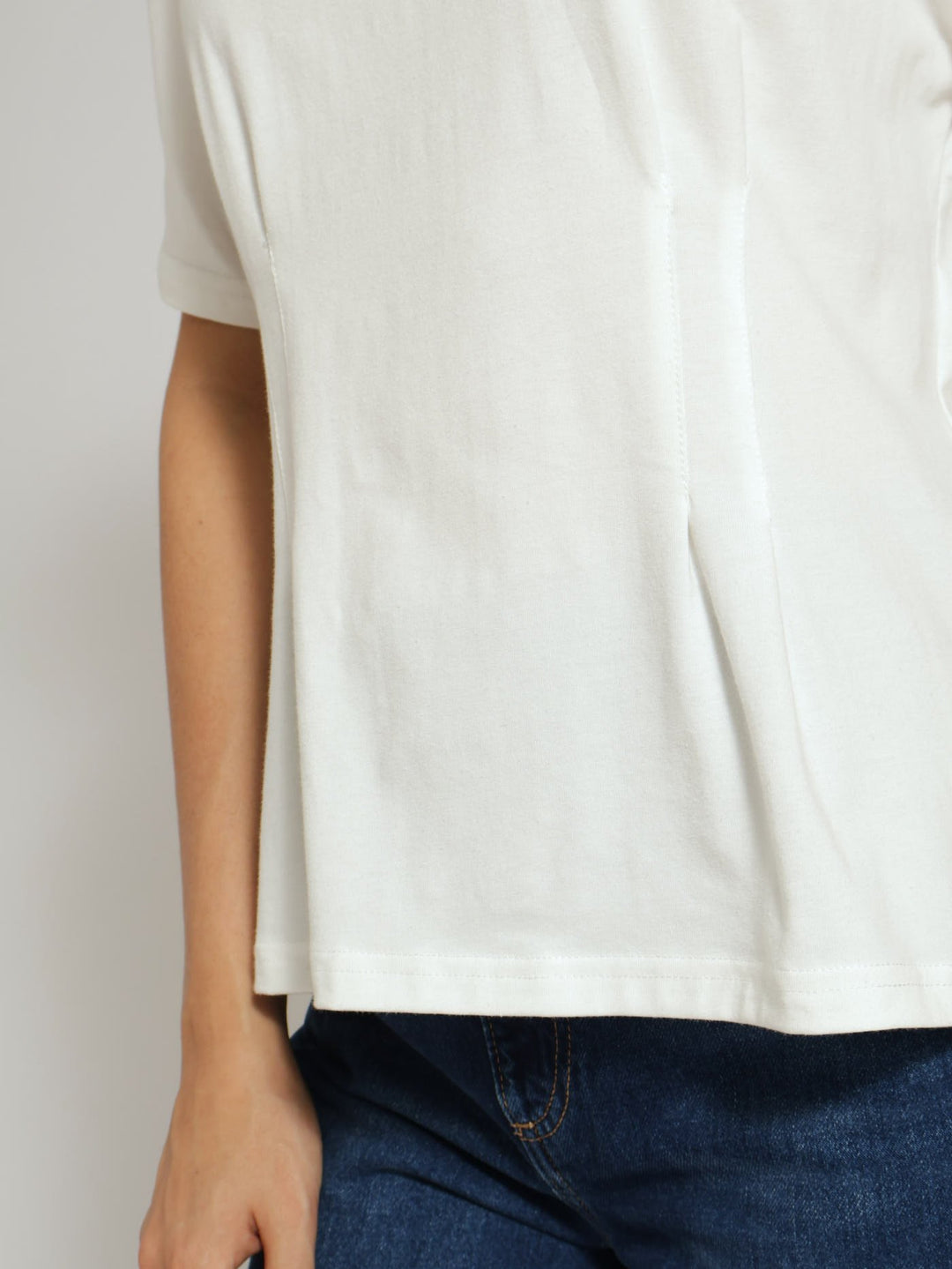 Pintuck Boxy Tee - Milk