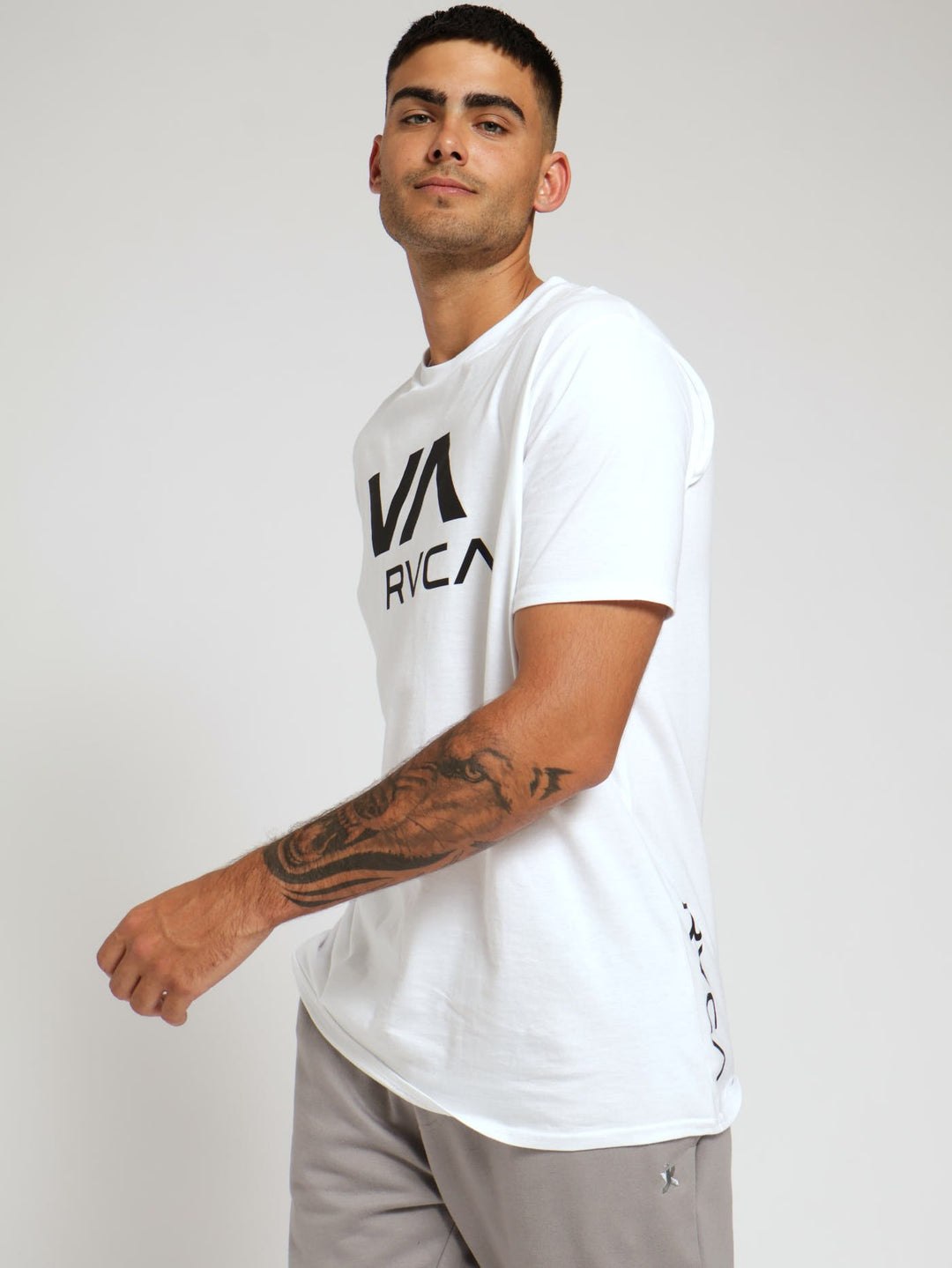 Va Tee - White