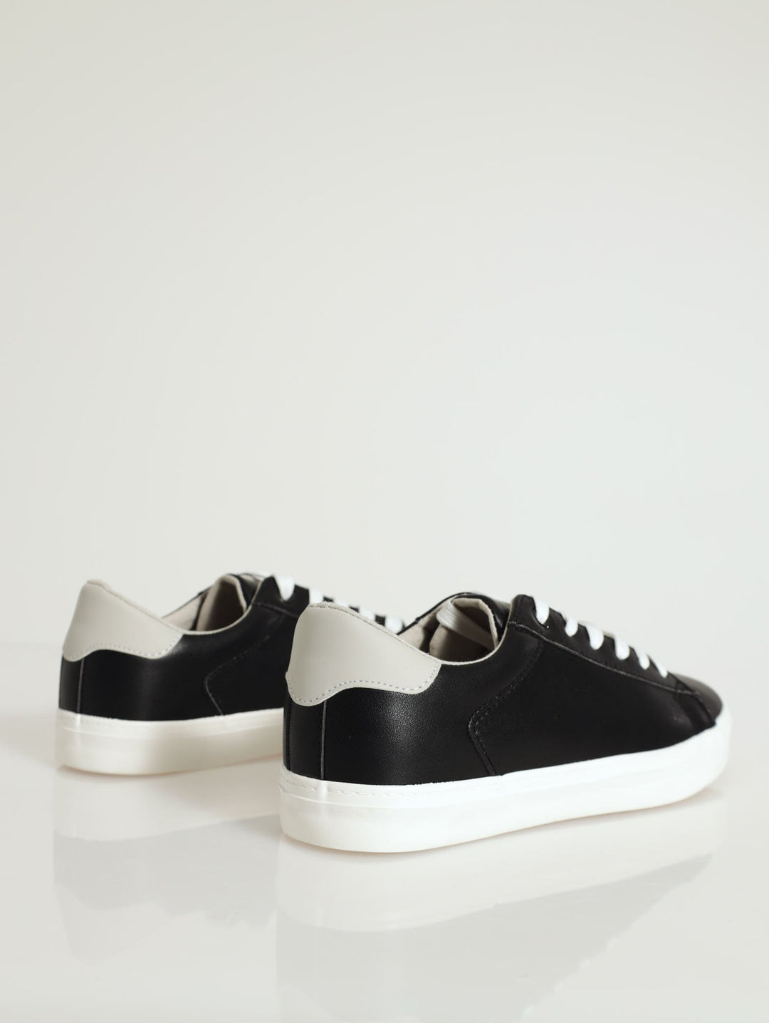 Basic Pu Lace-Up Sneaker - Black