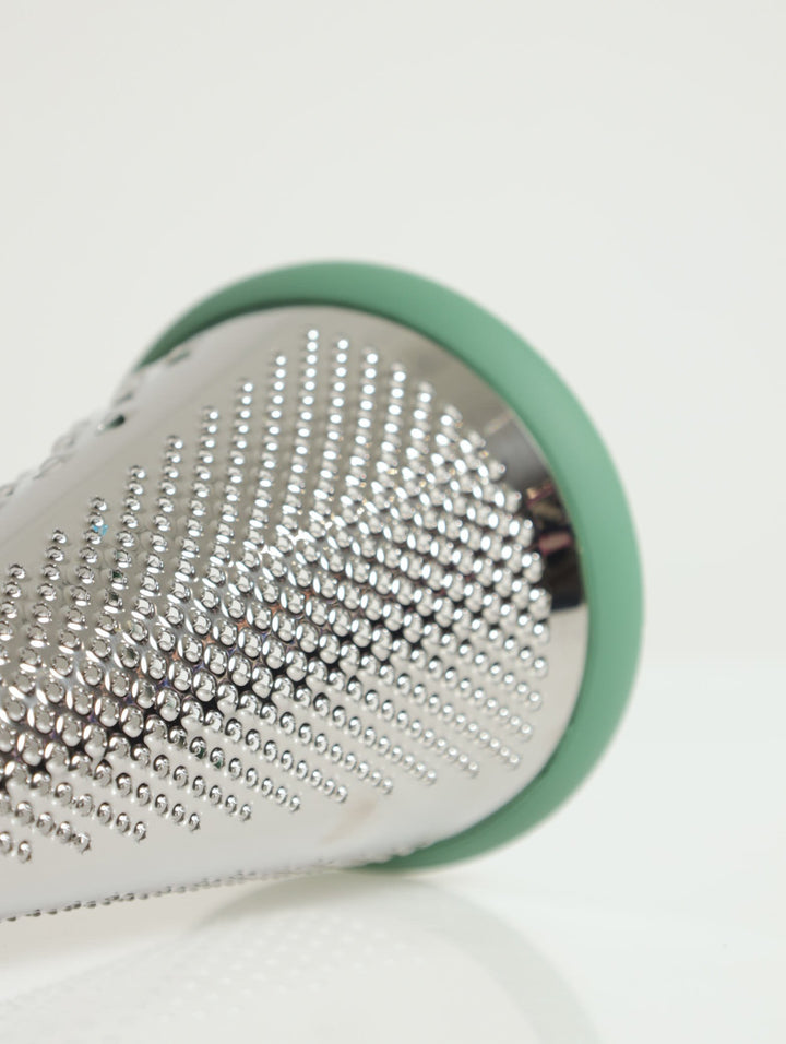 CONE SHAPED GRATER - CREAM