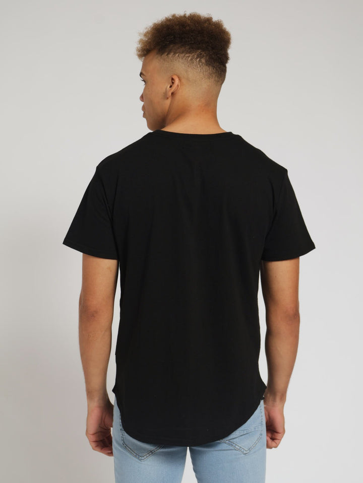 Basic Curved Hem Tee - Black