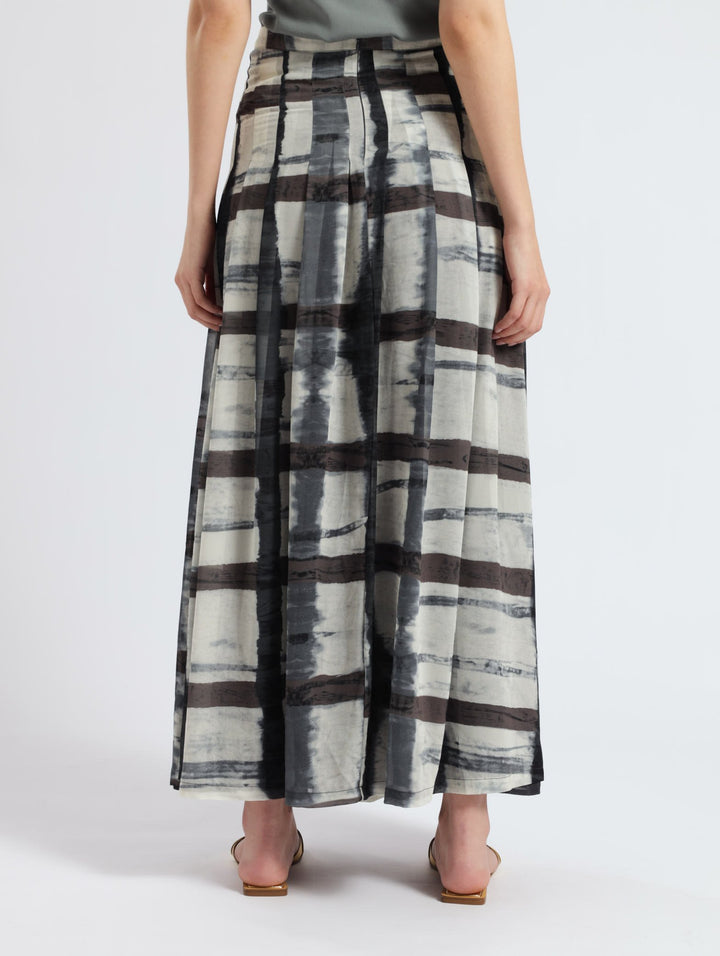 A-Line Maxi Pleated Detail Skirt