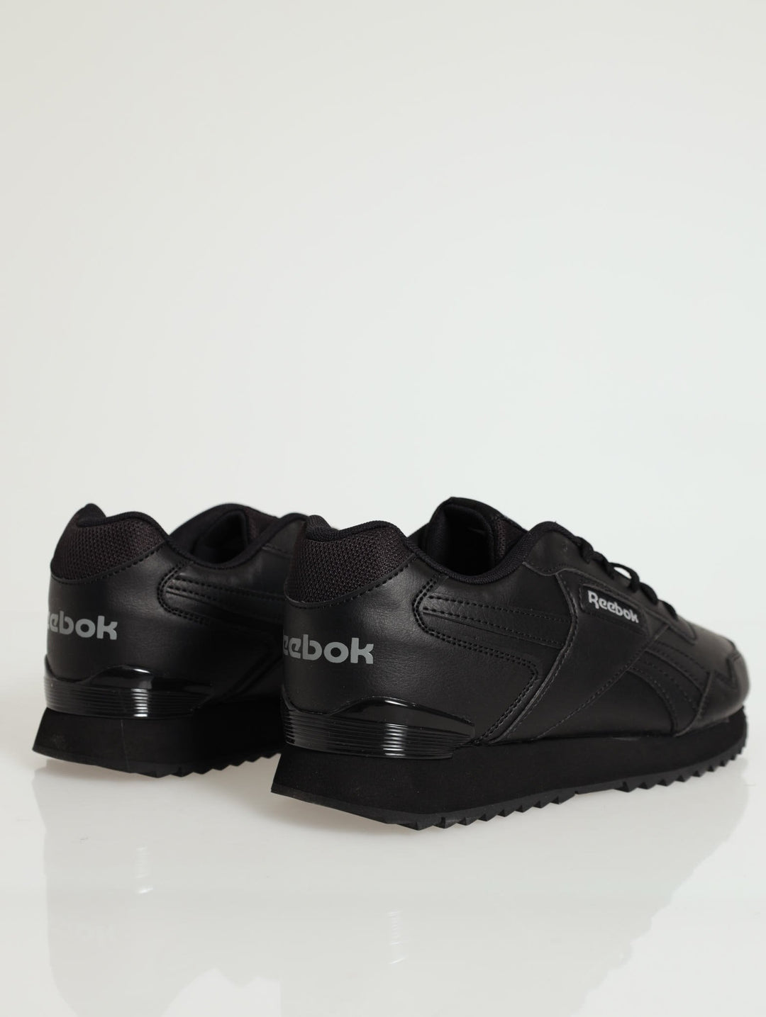 Glide Ripple Clip Track Sole Closed Toe Lace Up Sneaker - Black
