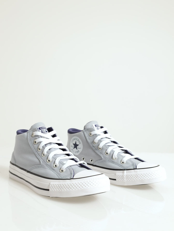 Chuck Taylor All Star Malden Street Sneaker - Grey