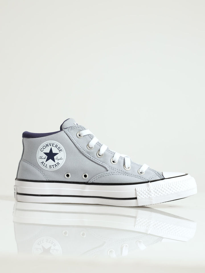 Chuck Taylor All Star Malden Street Sneaker - Grey