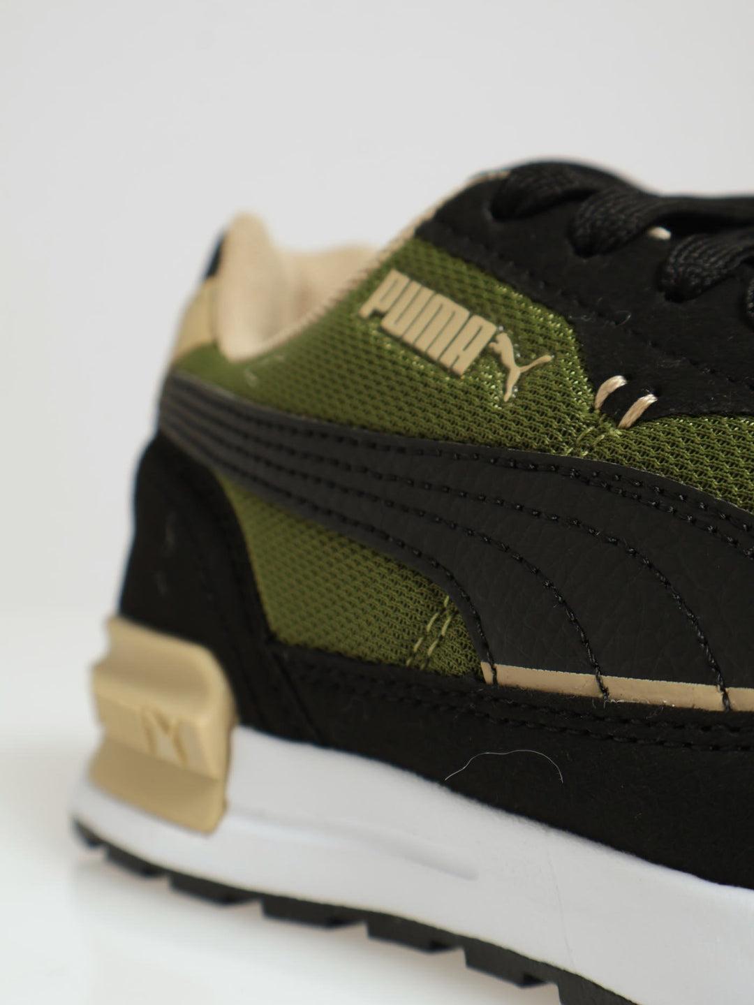 Boys Graviton Sneaker - Olive