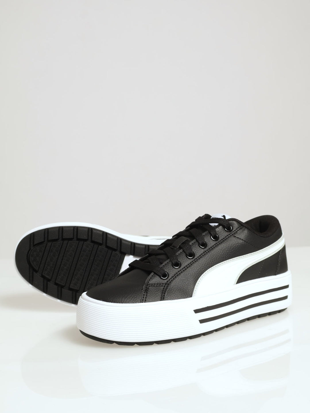 Kaia 2.0 Platform Sneaker - Black/White