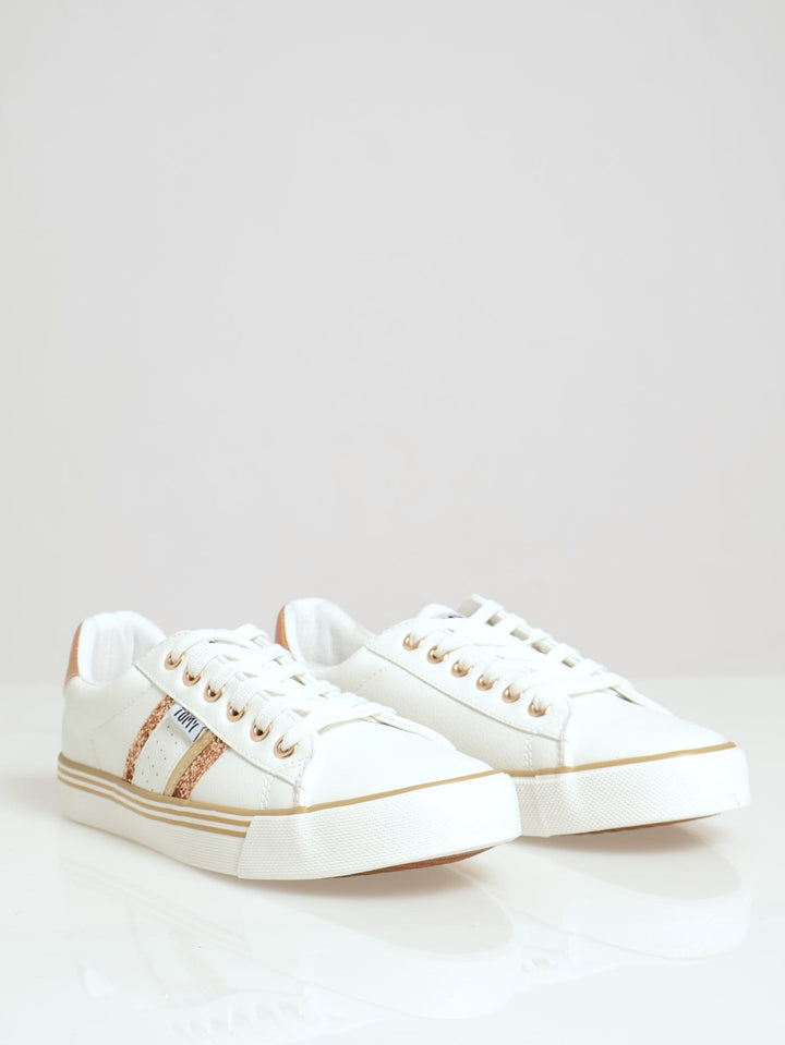 Lexi Panelled Low Cut Sneaker - White