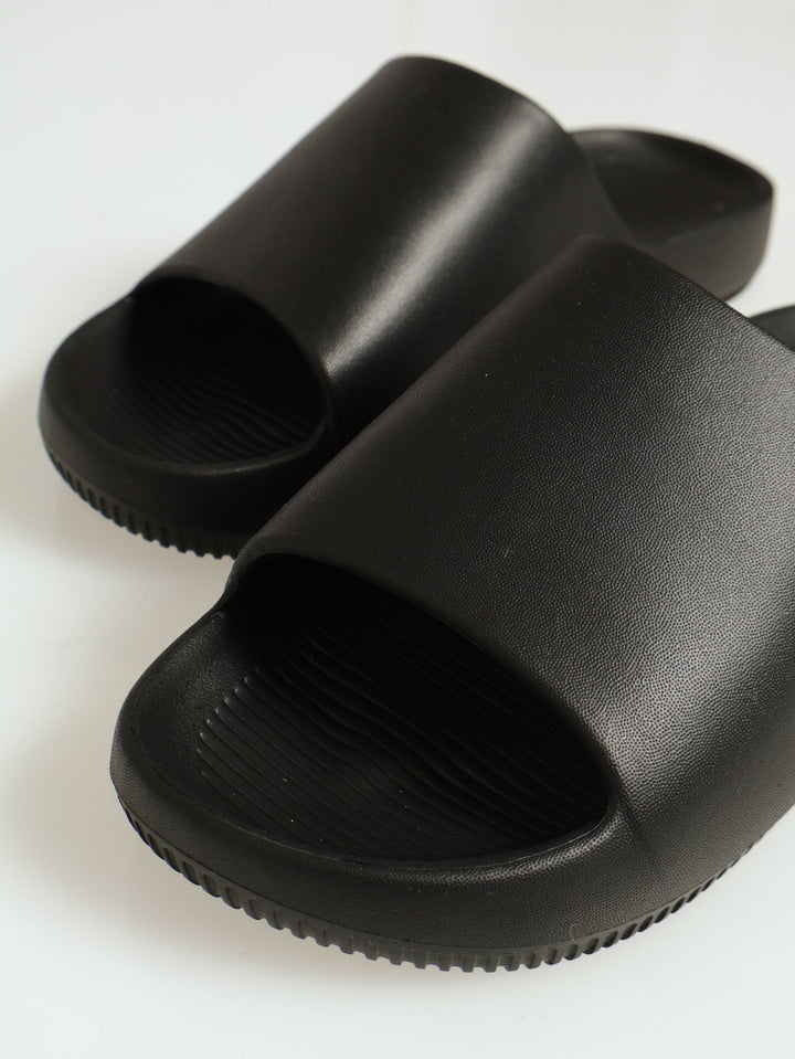 Plain Upper Moulded Slide - Black