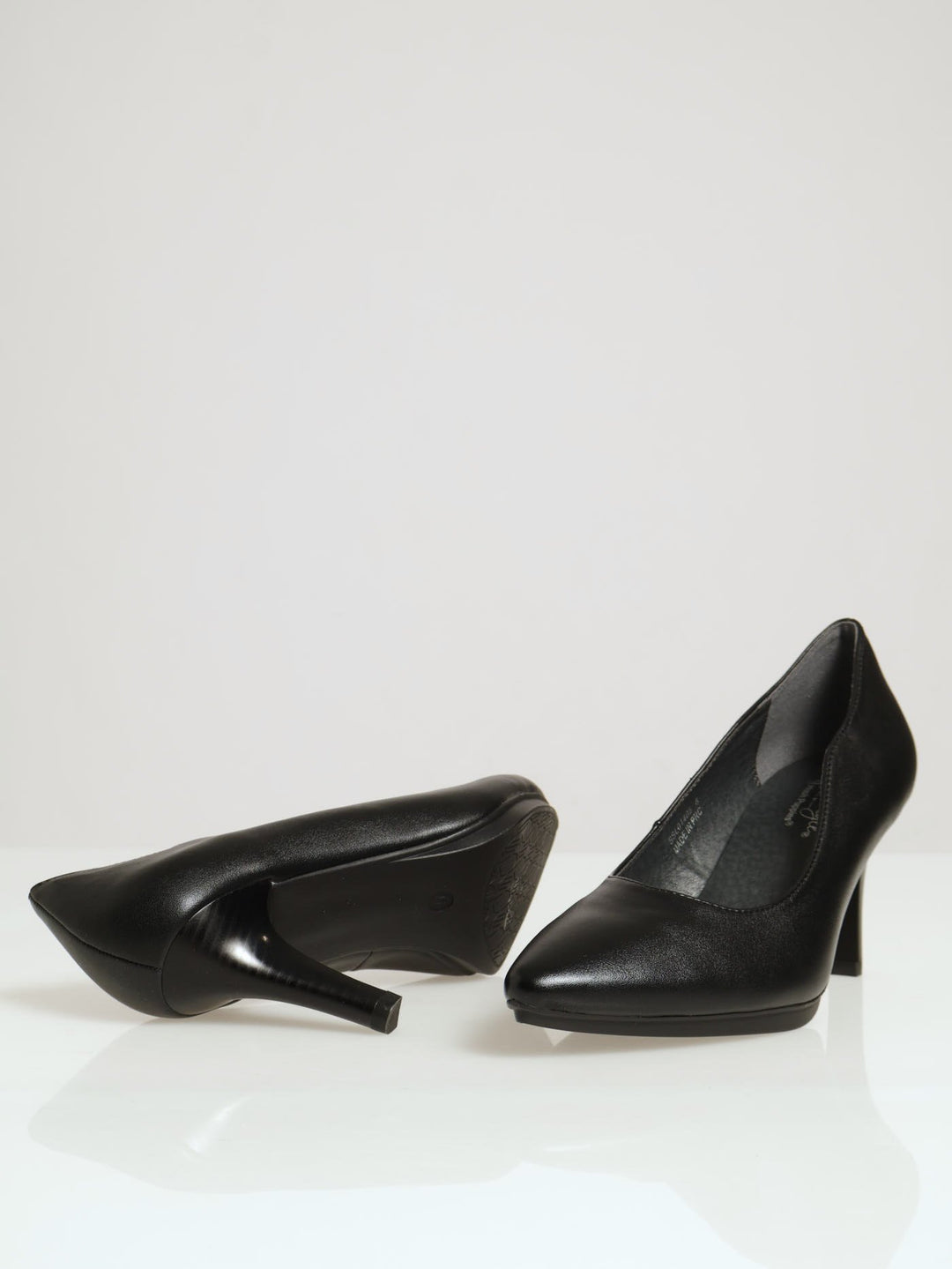 Soft Phillipa Pointed Toe Court Heel - Black