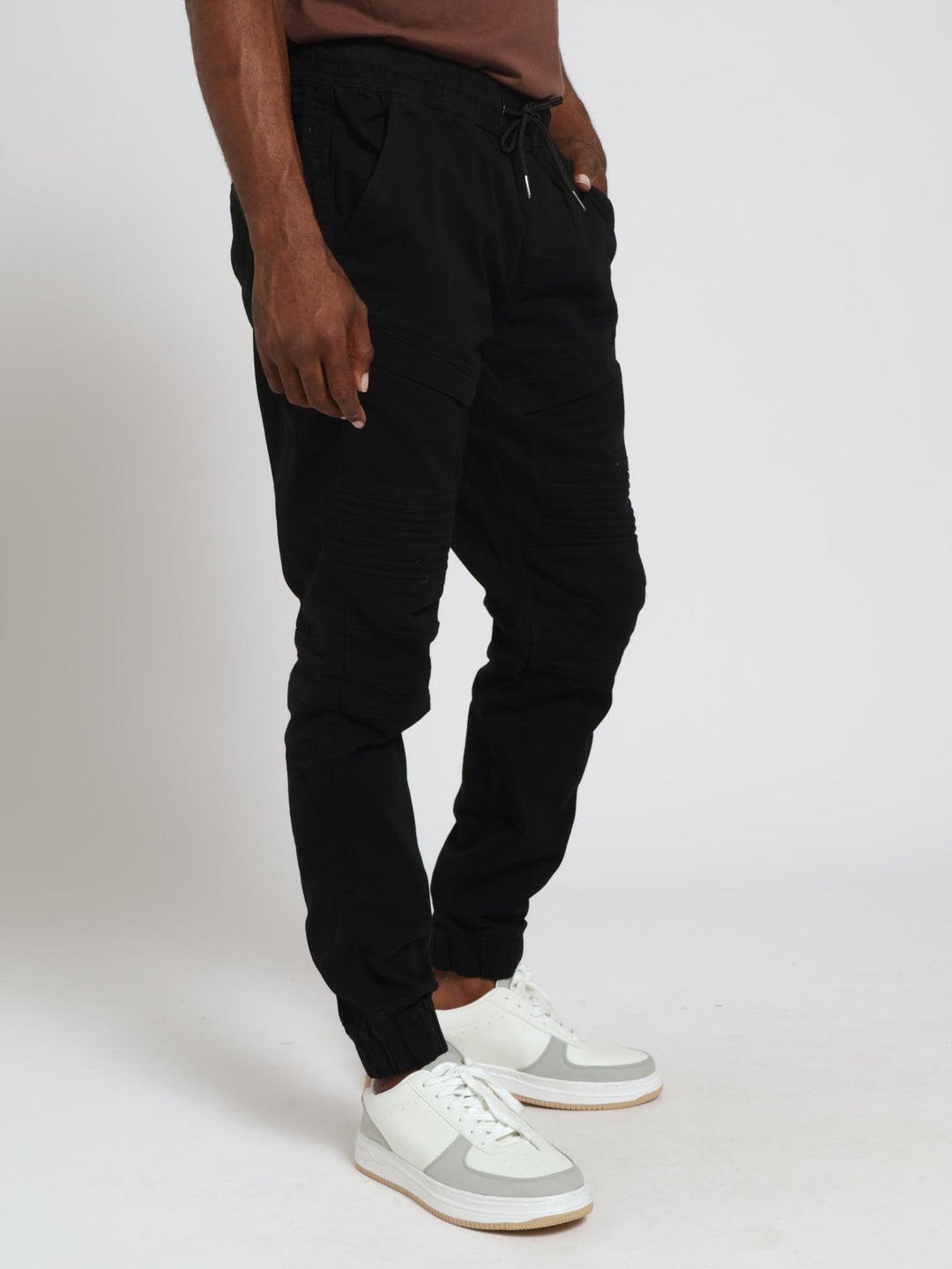 Pintuck Twill Cuffed Jogger - Black