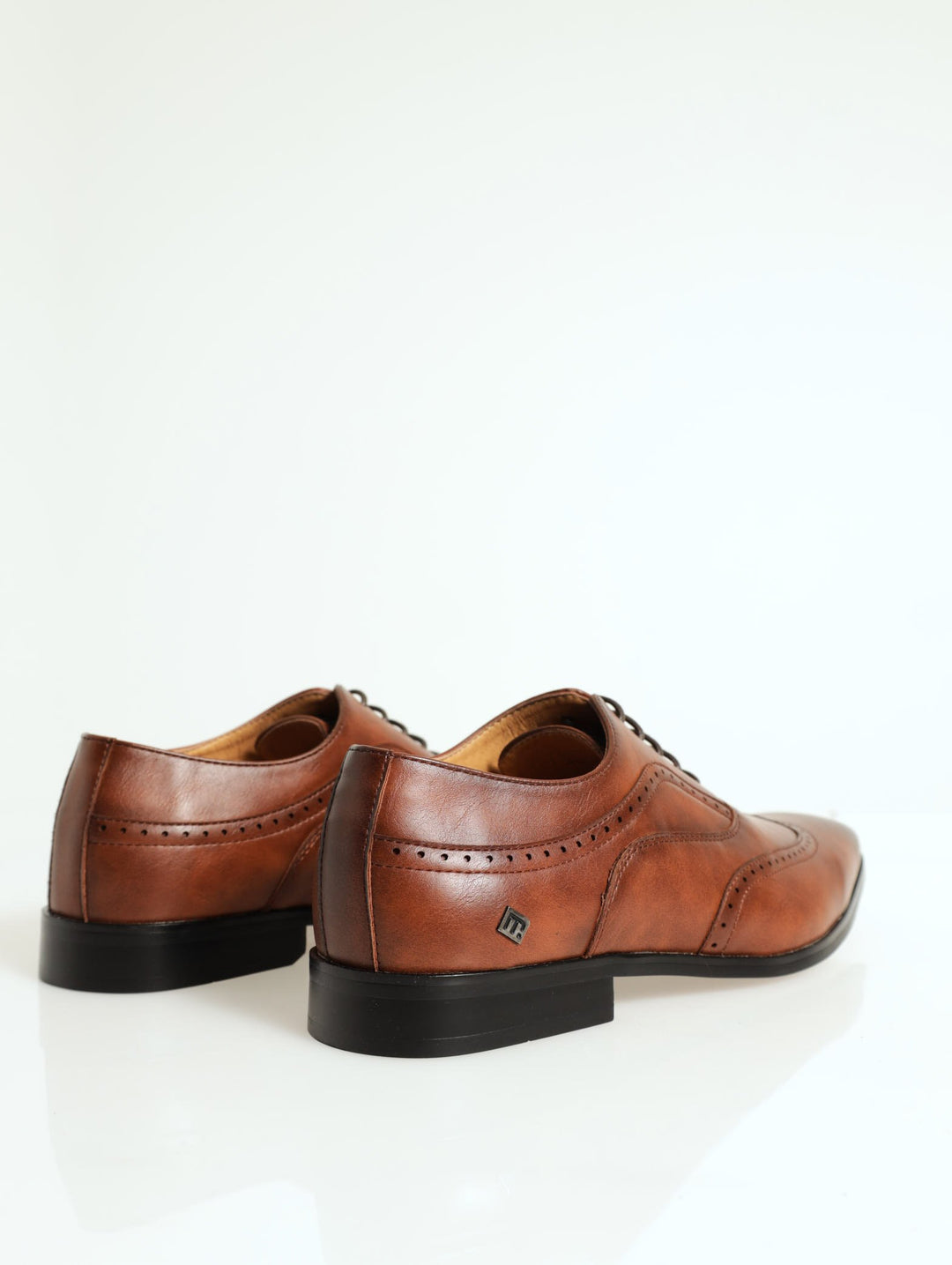 Maggio Wing Brogue Lace Up Derby - Tan