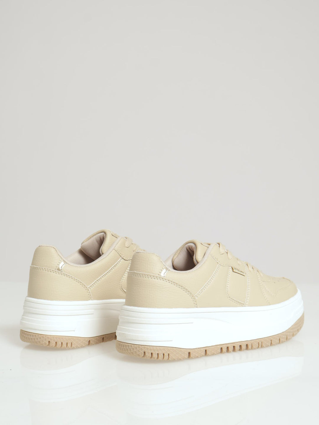 Endure Chunky Platform Sneaker - Beige/White
