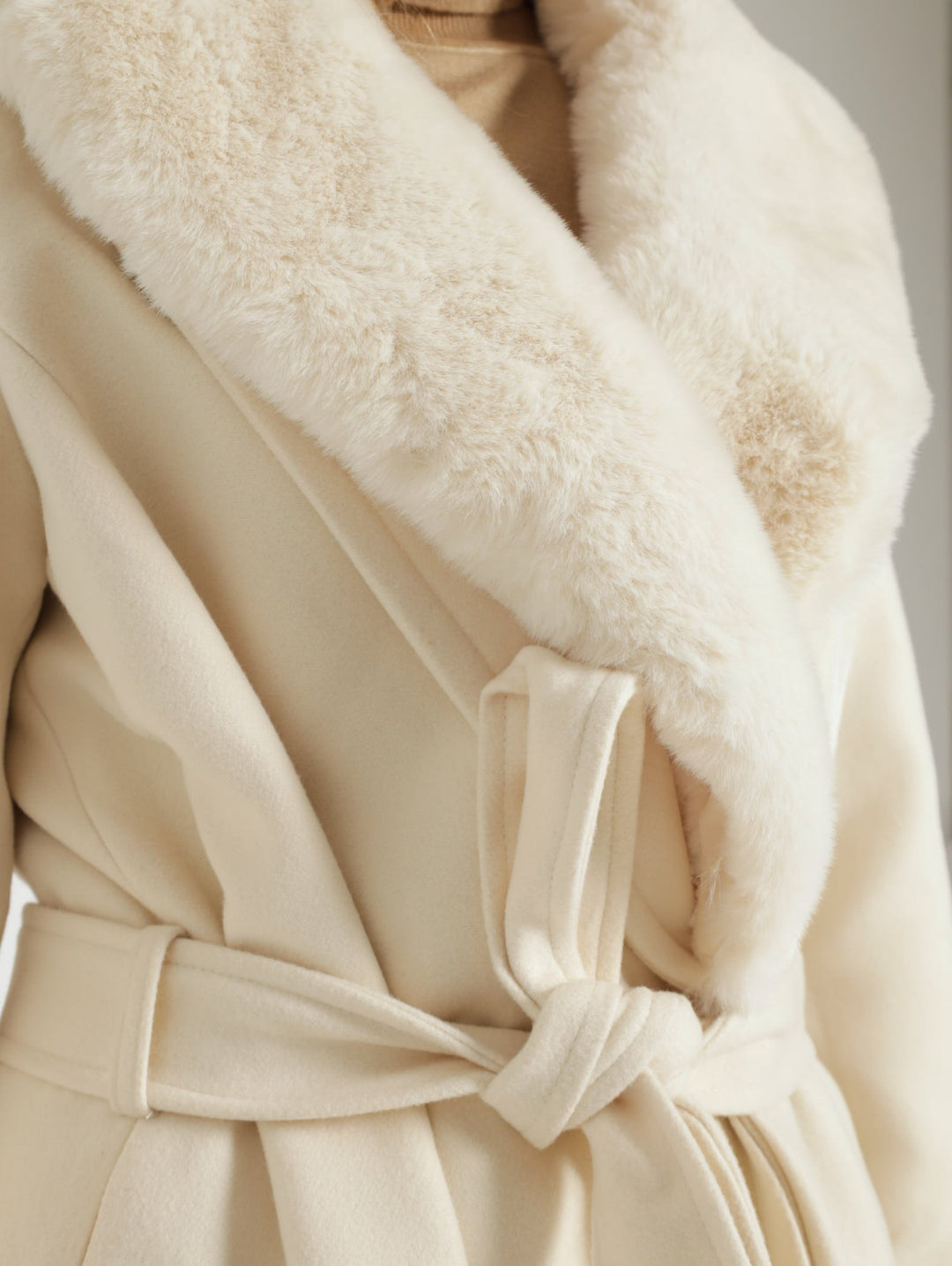 Diana Fur Collar Coat - Cream