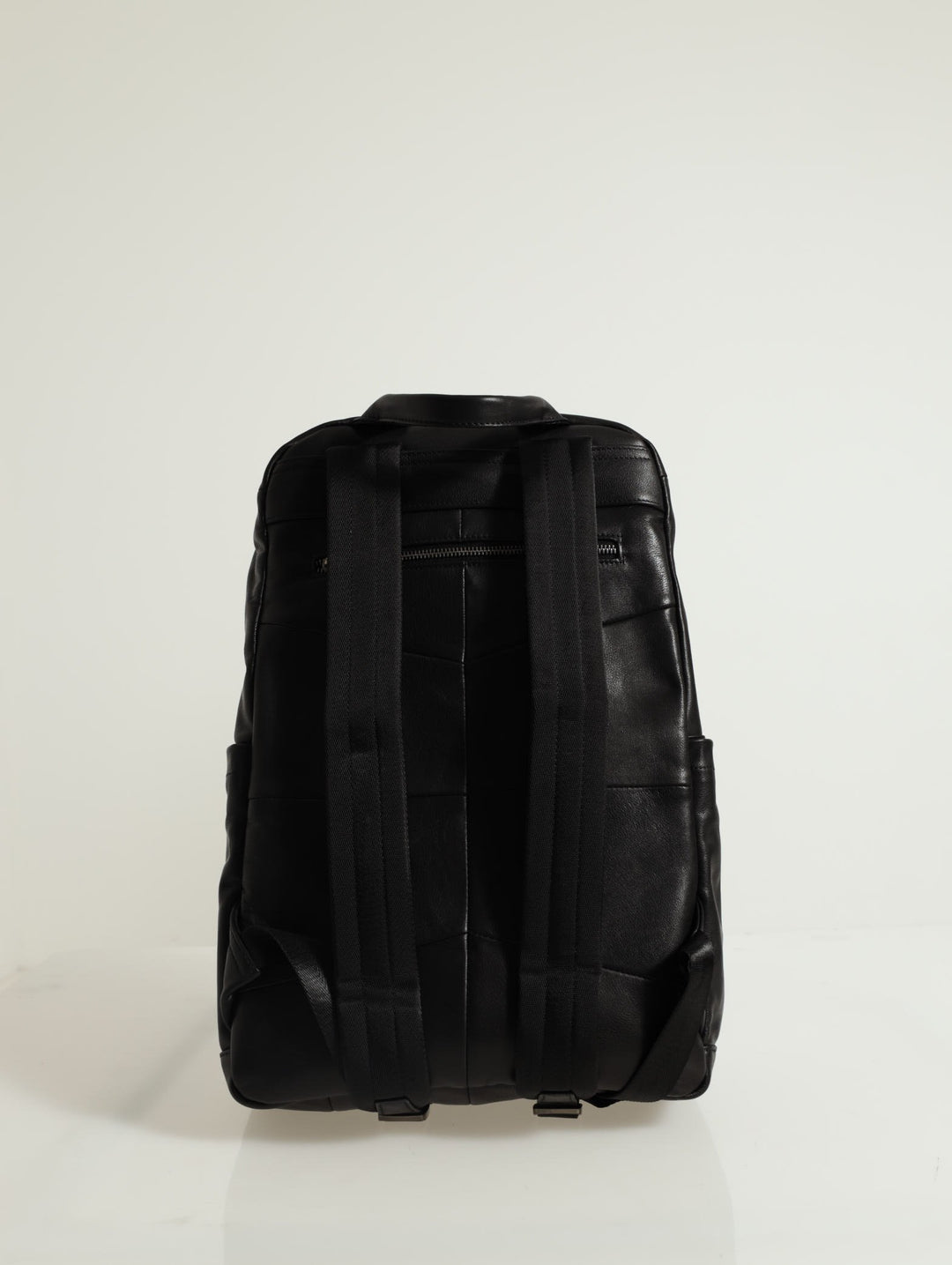 Leather Zipped Backpack - Black