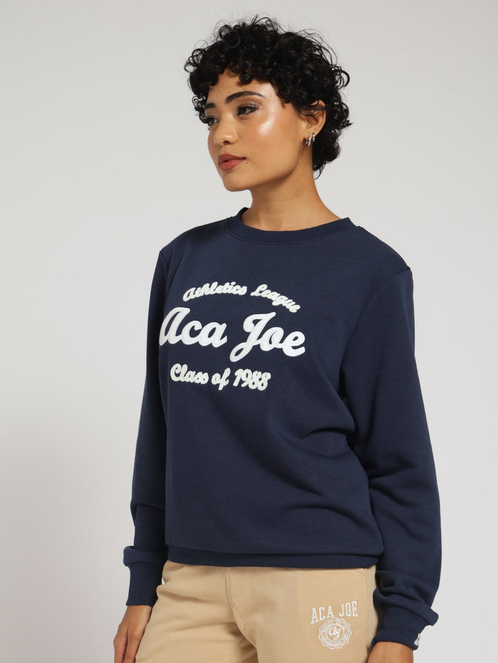 Unbrushed Fleece Applique Embroidery Sweat Top - Blue