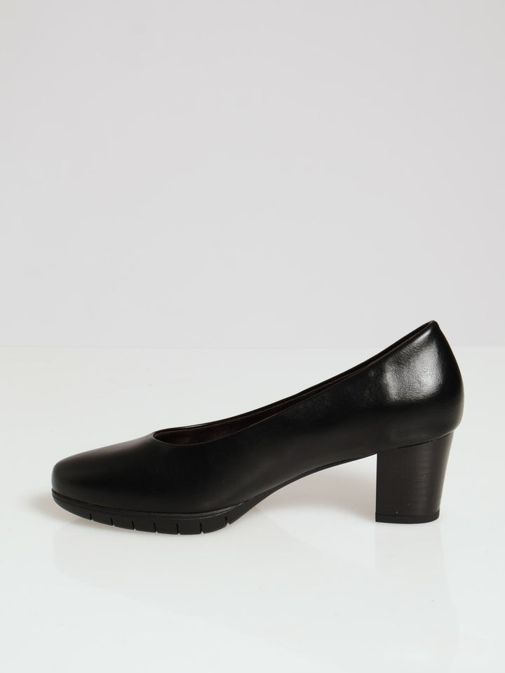 Soft Makana Block Court Heel - Black