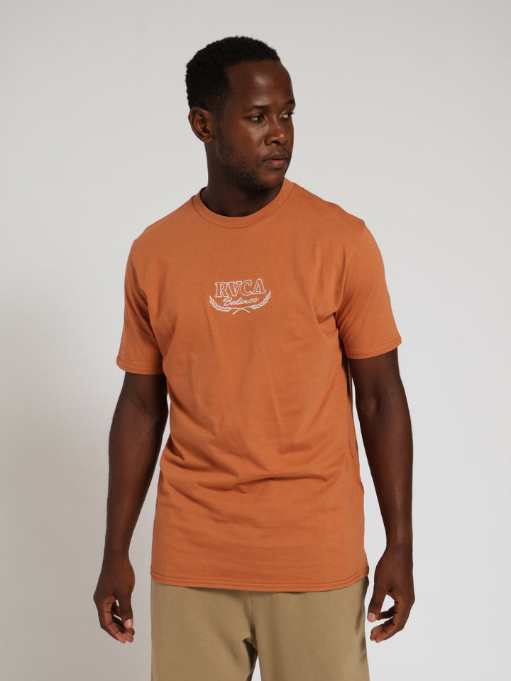 Laurels Tee - Rust