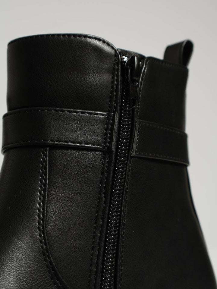 Chunky Monogram Trim Chelsea Boot - Black