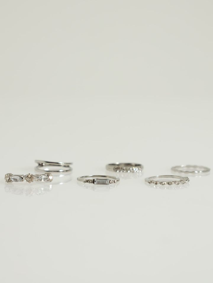 7 Pack Diamante Rings - Silver