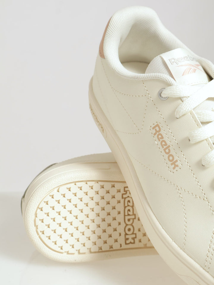 Court Clean Sneaker - Oatmeal