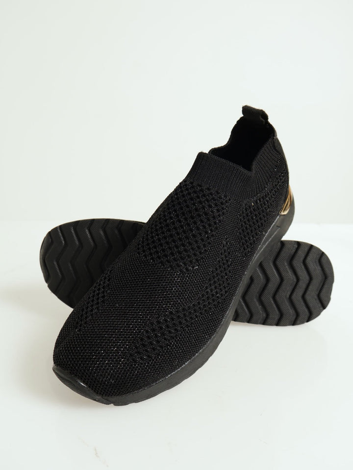 Basic Flyknit Slip On Sneaker - Black
