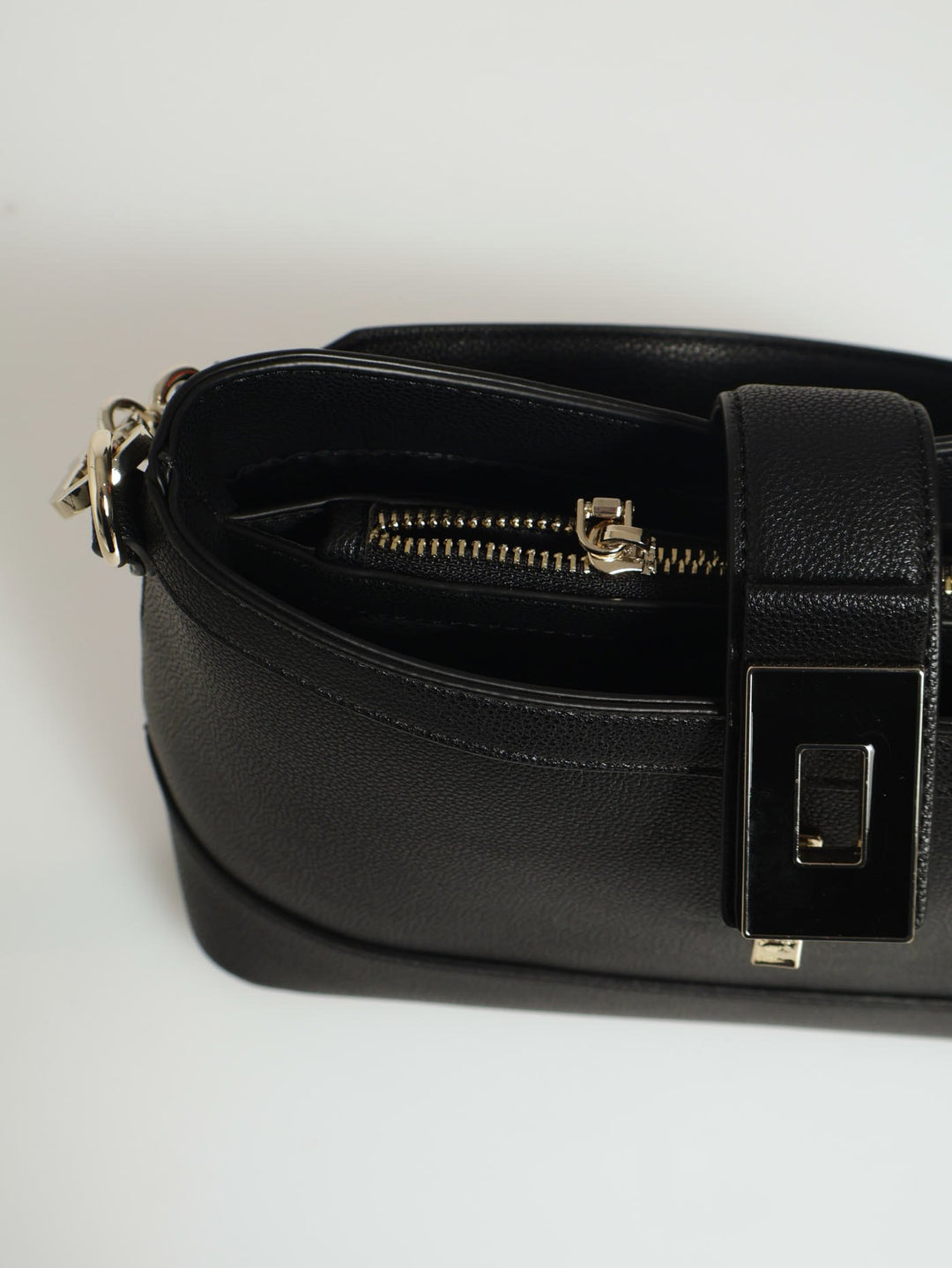 Bluxburg Shoulder Bag - Black