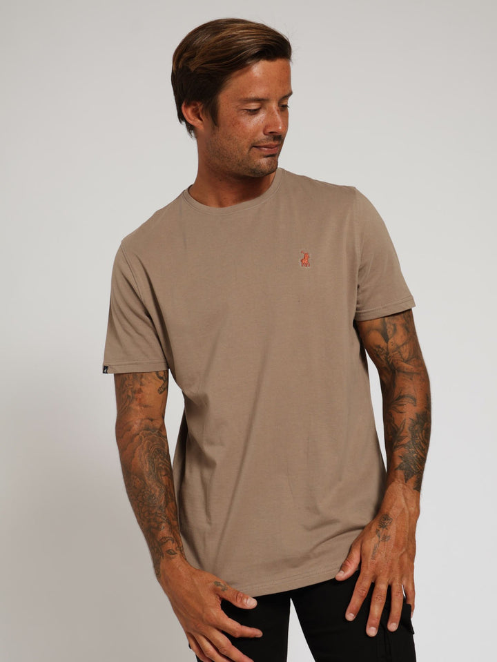 Lucus Tee - Taupe