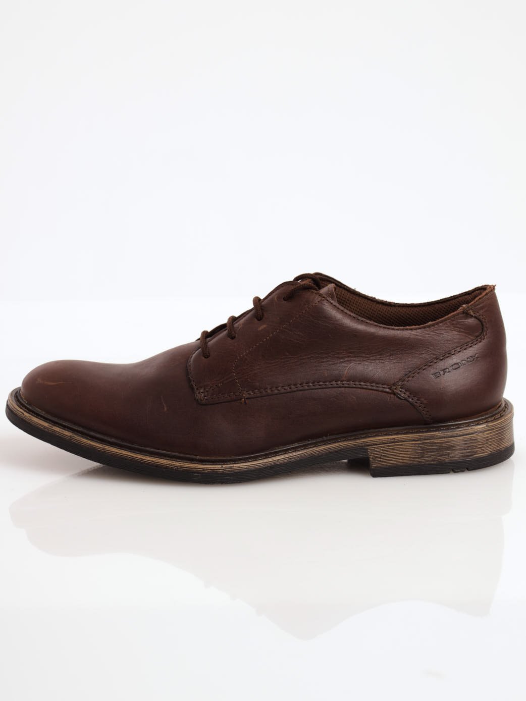 Men's Jump Shoe - Chocolate