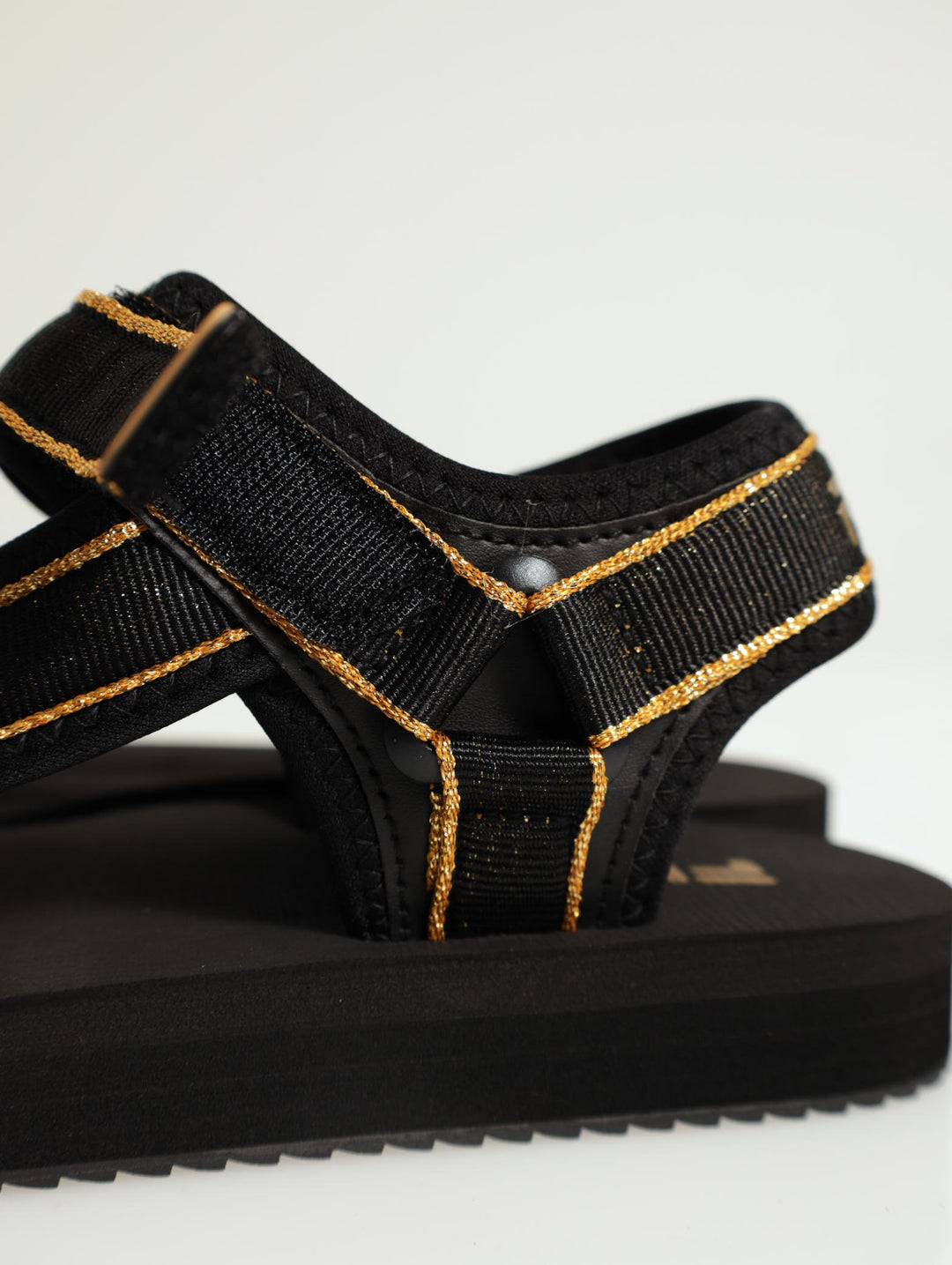 Mila Metallic Sportie Sandal - Black