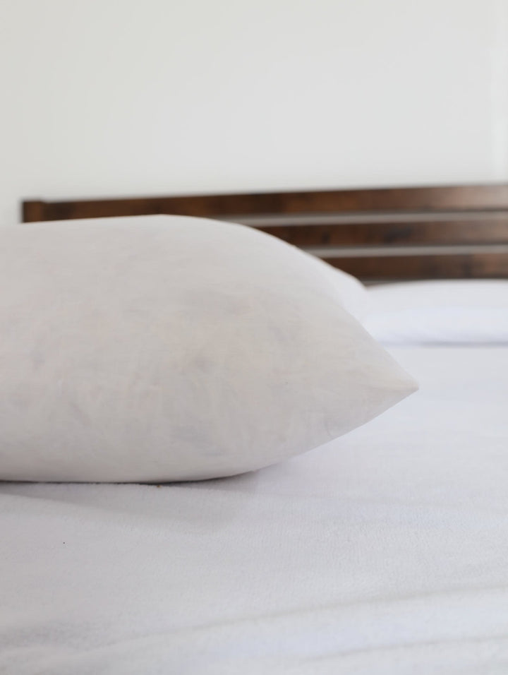 100% Feather Standard Pillow Inner - White