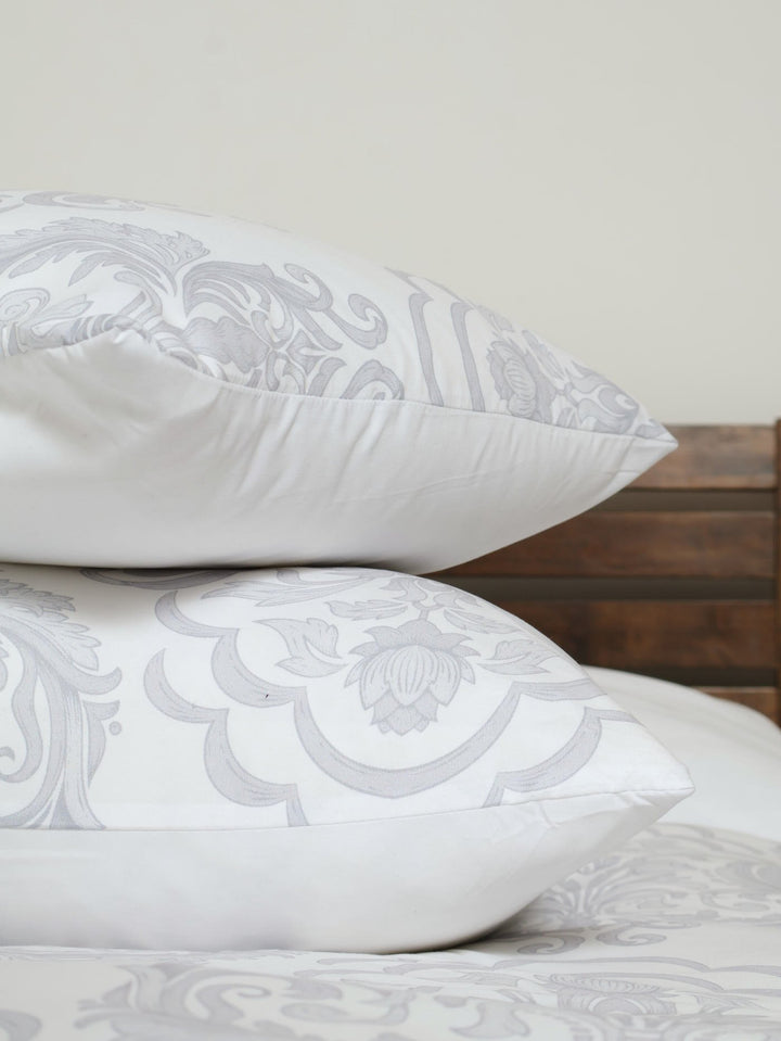 Kinsley Damask Duvet Set - Grey