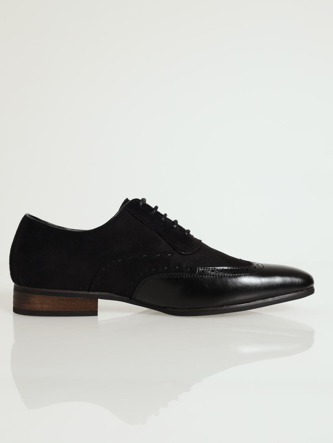 Magio 2Tone Wing Brogue Lace Up Derby - Black