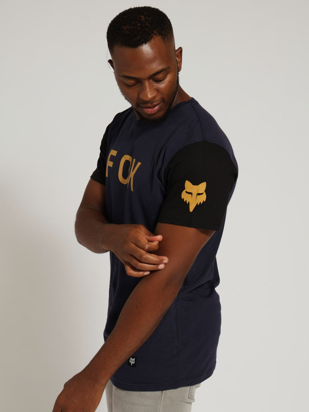 Defense Tee - Navy