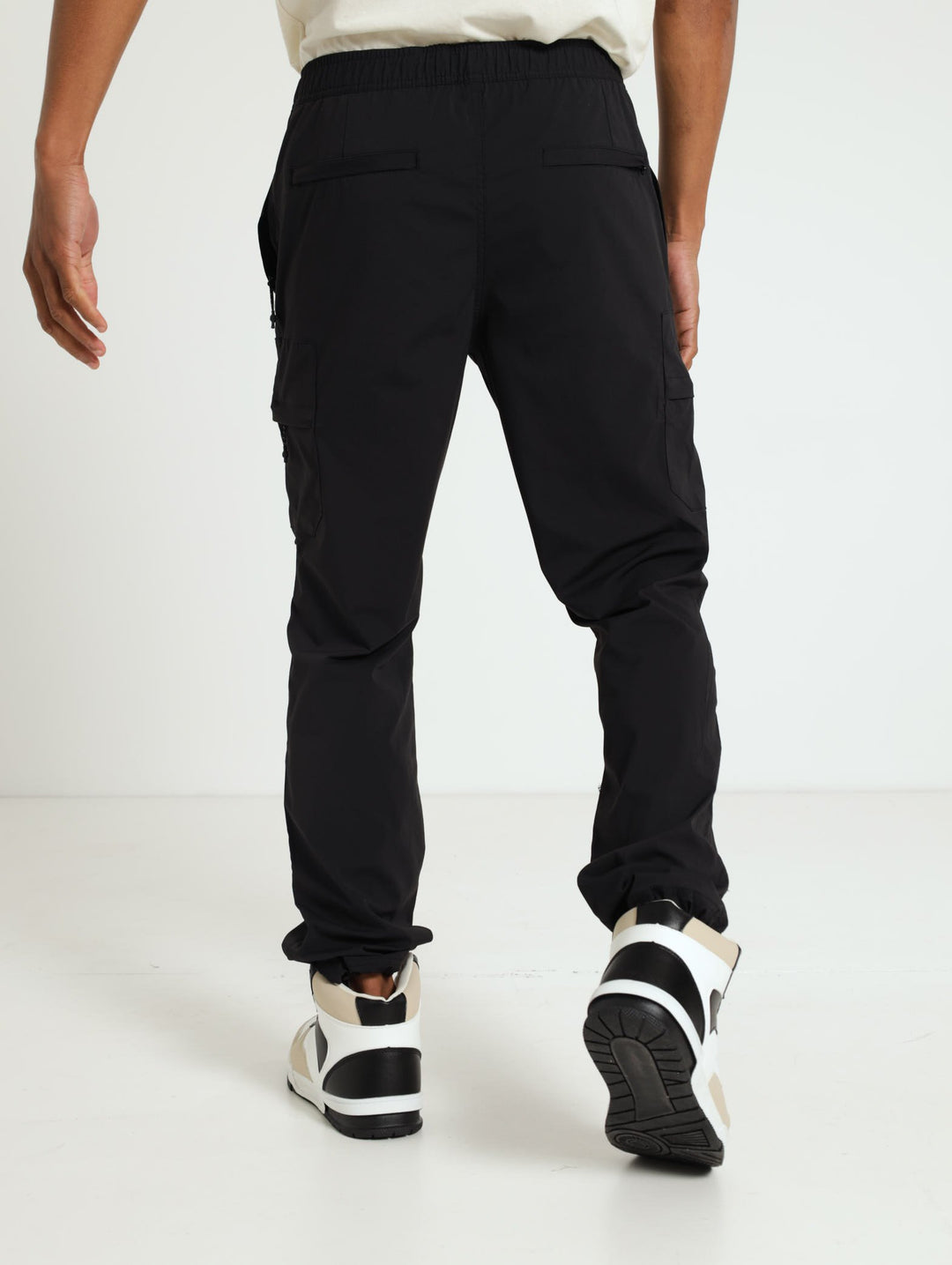 Zip Pocket Cargo Pants - Black
