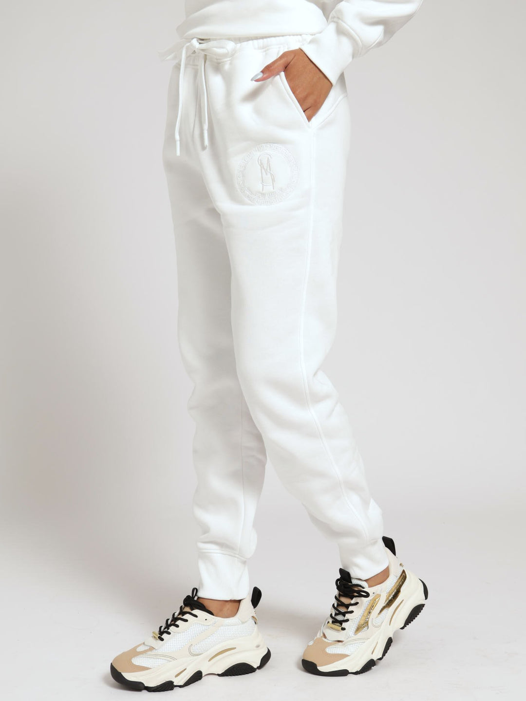 Naomi Fleece Jogger - White