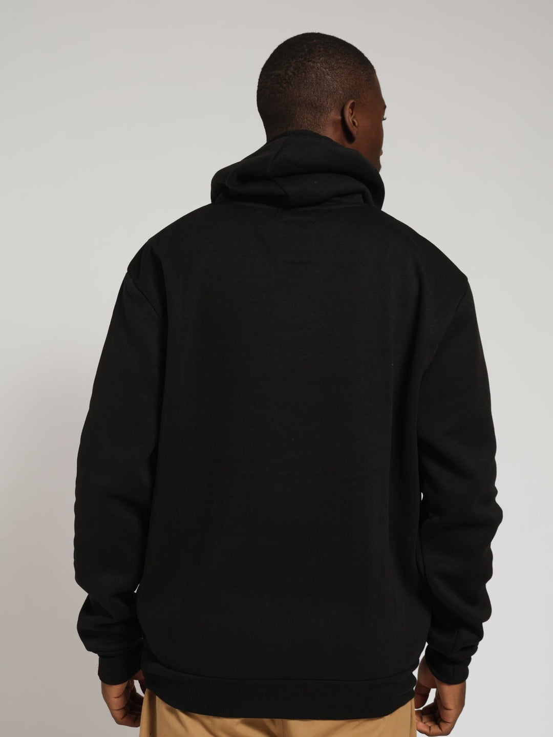 Nev Out Hoody - Black