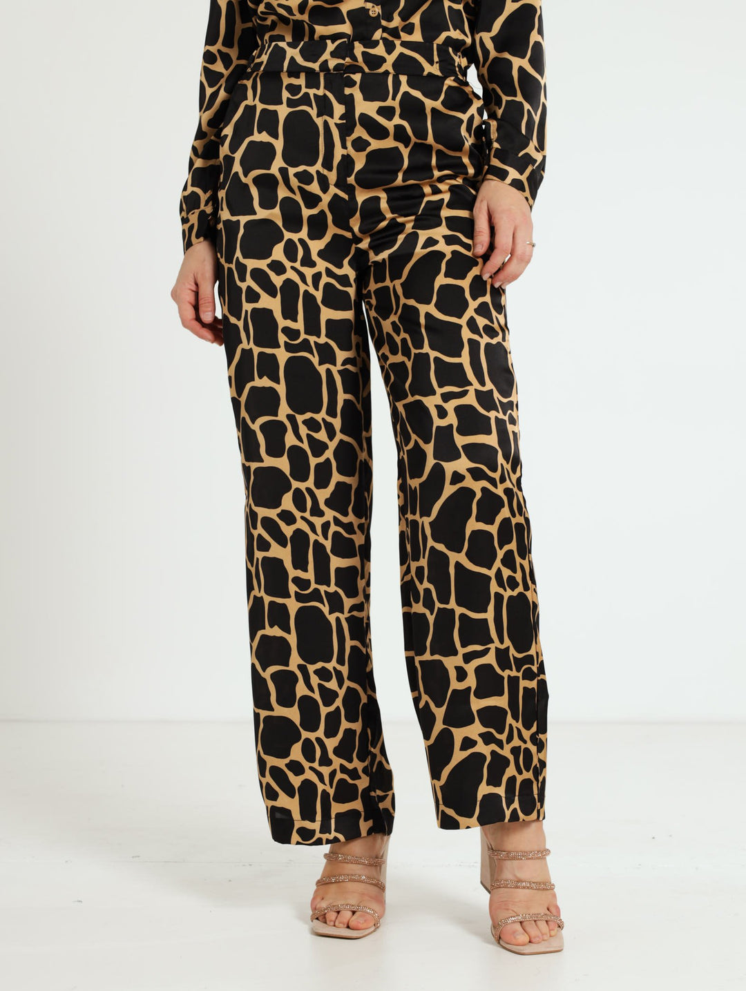 Satin Giraffe Print Wide Leg Pants - Black/Beige