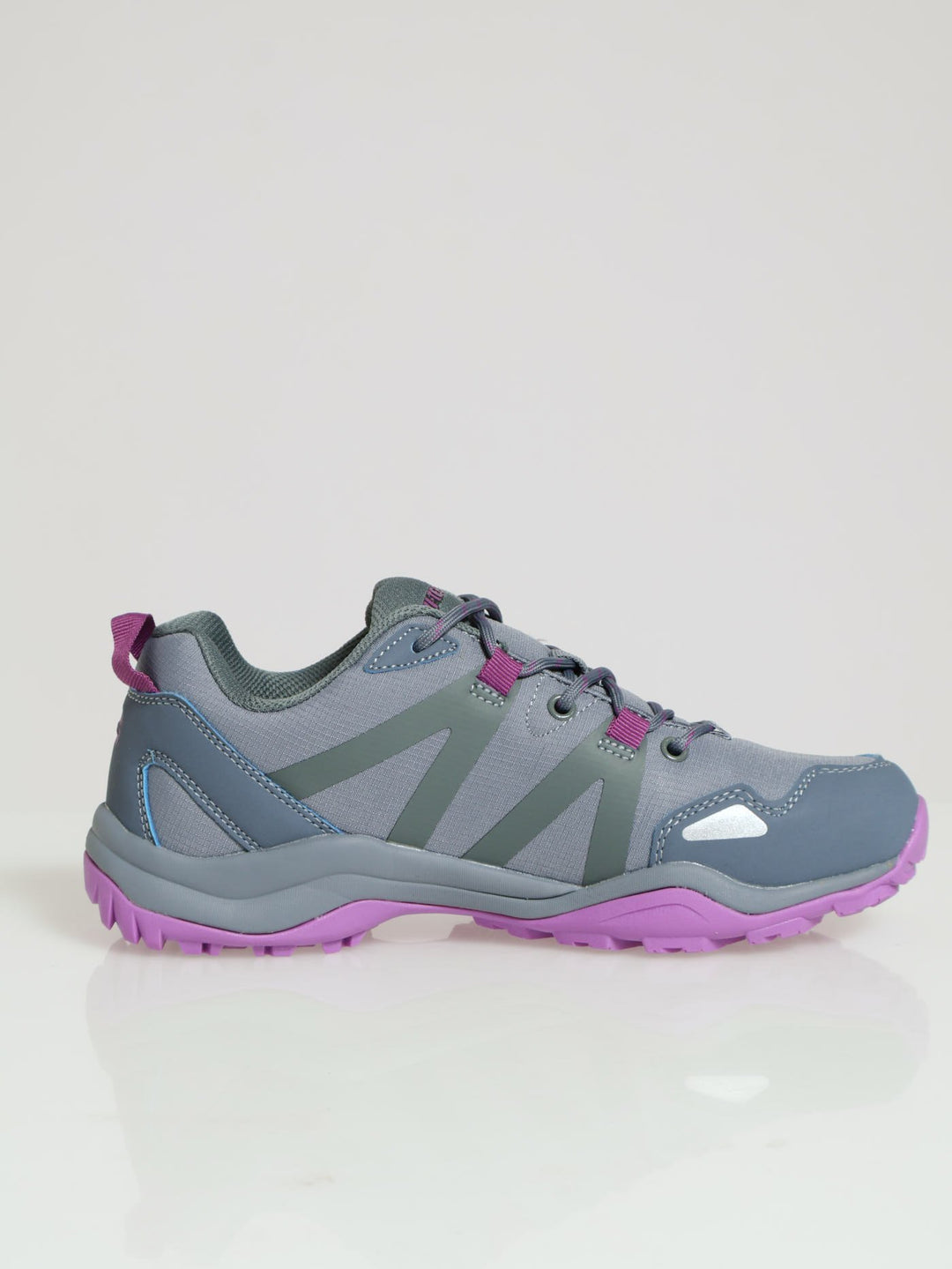 Ares Outdoor Lifestyle Shoe With Lug Sole - Lilac