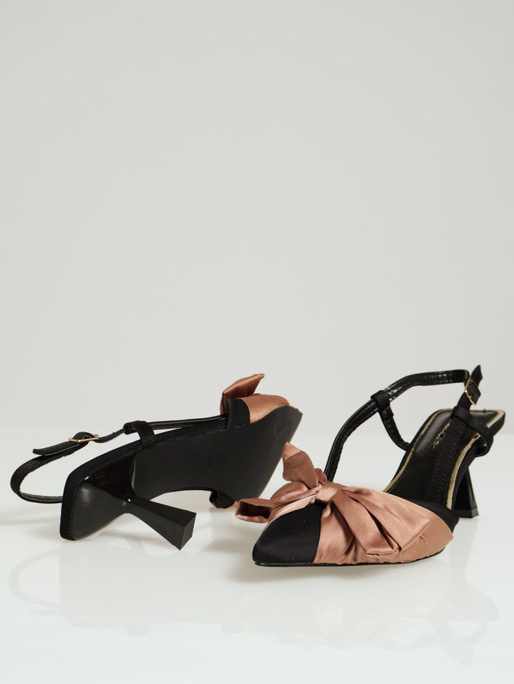 Contrast Bow Trim Pointy Slingback Heel - Black/Beige