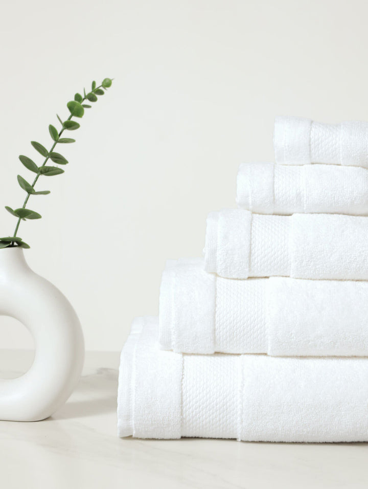 Zero-Twist Luxury Bath Towels - White