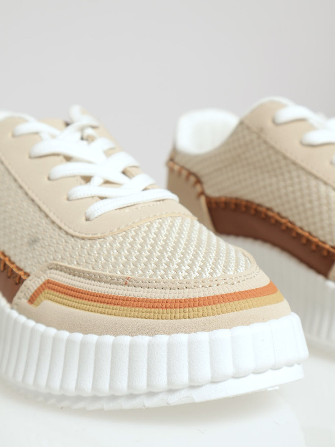 Platform Retro Lace Up Sneaker - Beige