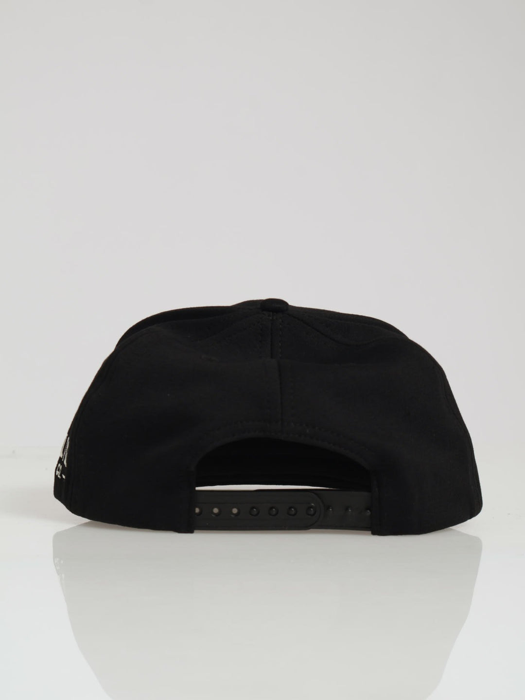 Flat Peak Cap - Black